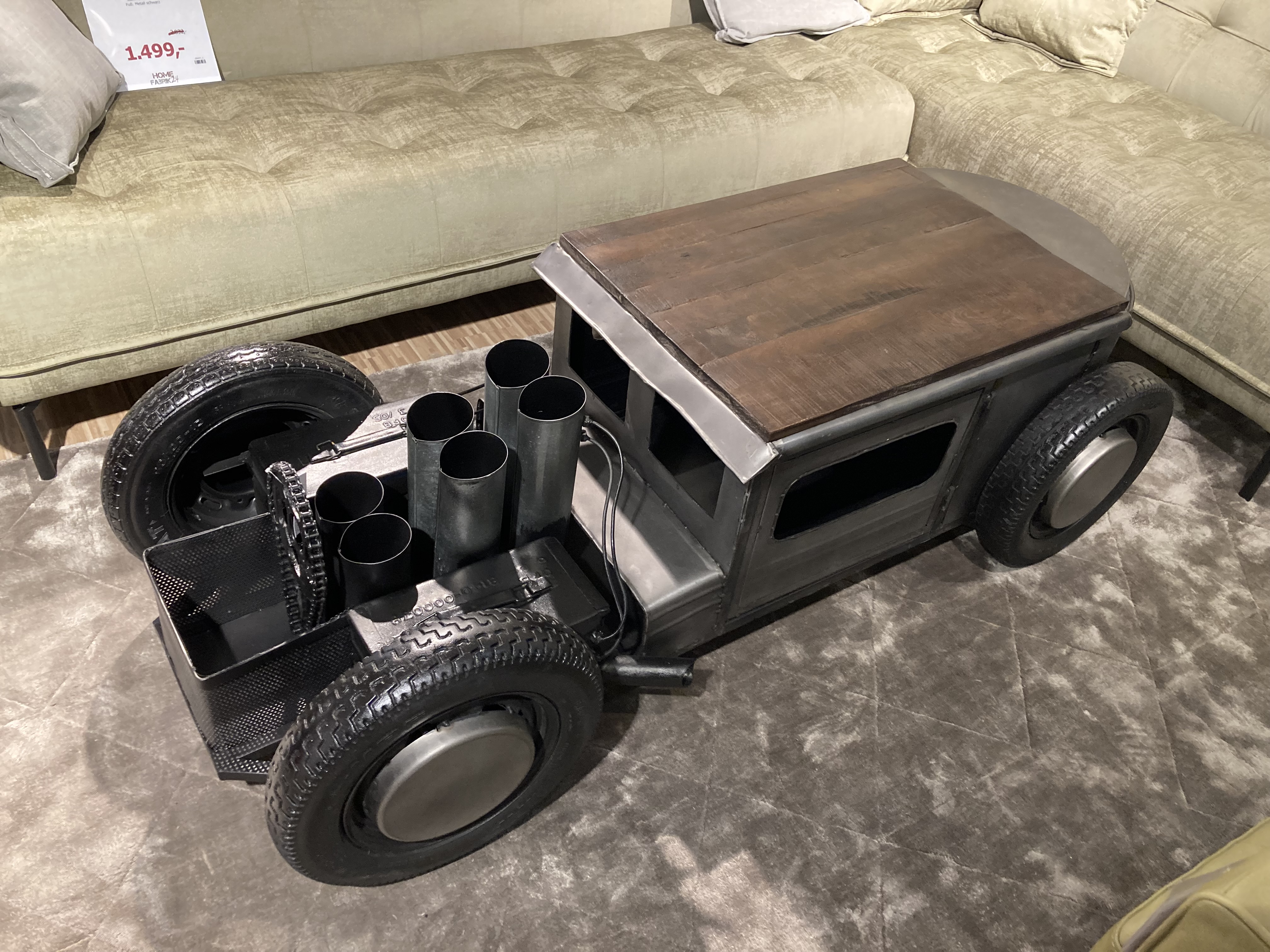 Couchtisch CAR | Metall/Mangoholz | auf 4 echten Rädern mit einer Tür als Fantasy-Vintage Modell