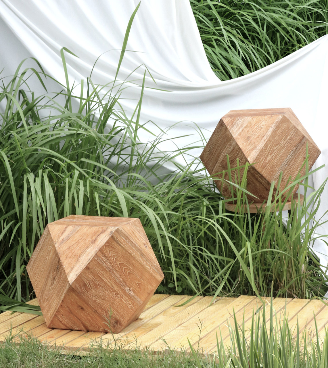 Beistelltisch | DIAMOND |Teak-Holz natur | 60 cm 
