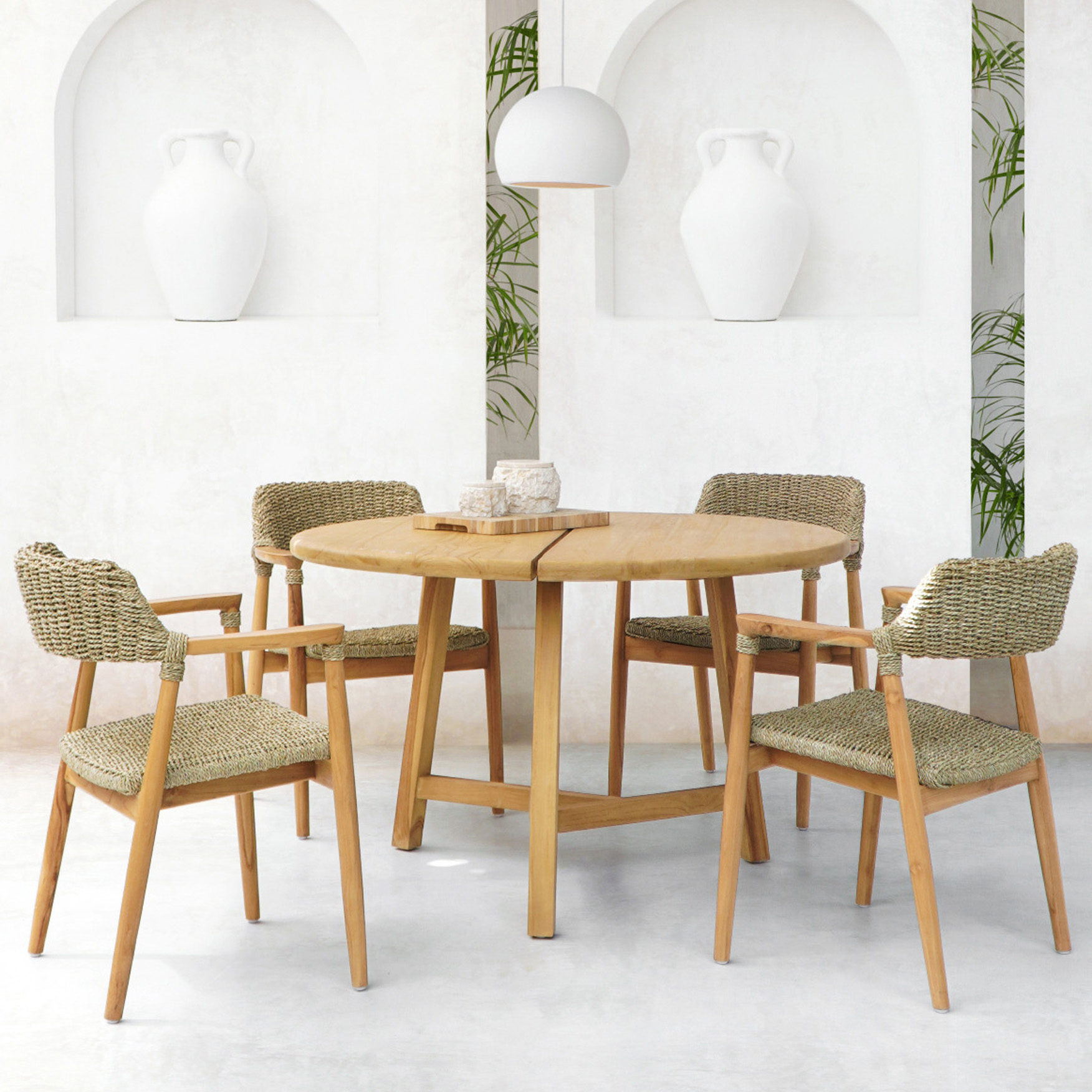 Garten-Esstisch CHEOMA | Teakholz | rund 120 cm 